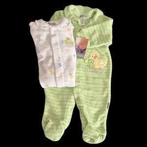 NWT Carter's Unisex Baby Sleep and Play Footie Jammies (Set of 2) 3-6 Months